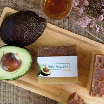 Organic Product > Avocado Honey Bar Soap